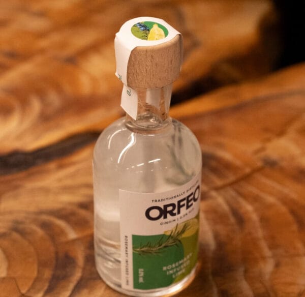 Rosemary infused lime Flaschen